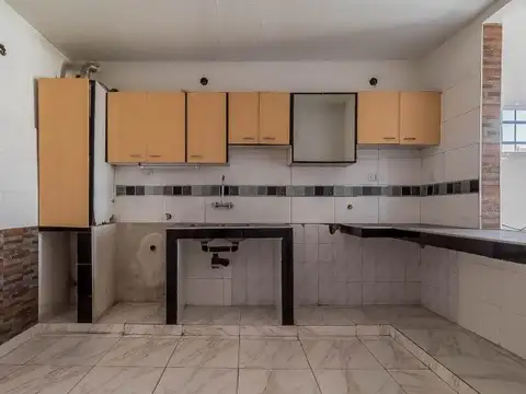 Depto Tipo Casa 6 ambientes con 3 baños