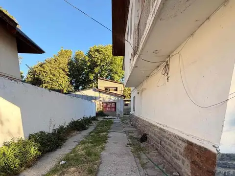 Casa 5 ambientes con 1 baño