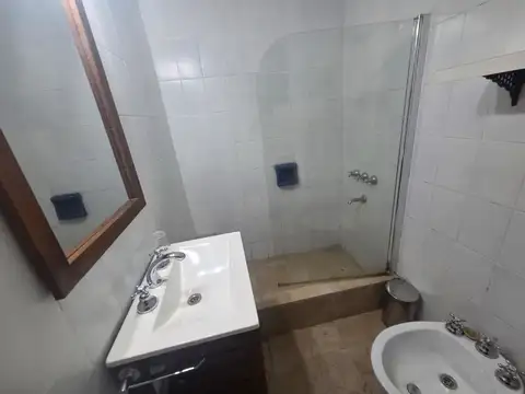 Depto Tipo Casa en Venta con 2 cocheras