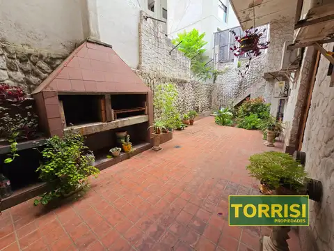 Depto Tipo Casa en Venta de 4 dormitorios