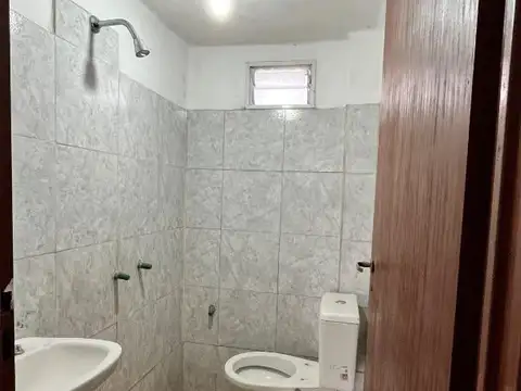Departamento en Alquiler en Gobernador Costa, $ 250.000