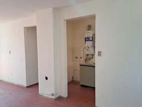 Departamento en Alquiler en Las Delicias, $ 450.000