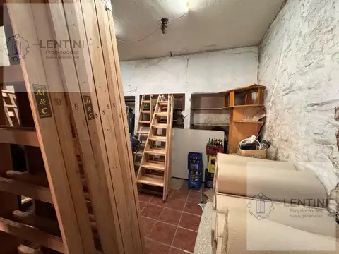 Local en Venta 30 años