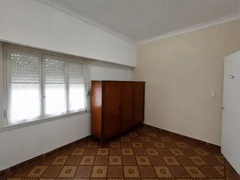 Depto Tipo Casa en Venta 73 años