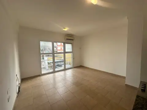 Departamento - Alquiler - Argentina, San Miguel - Gral. Urquiza 1650