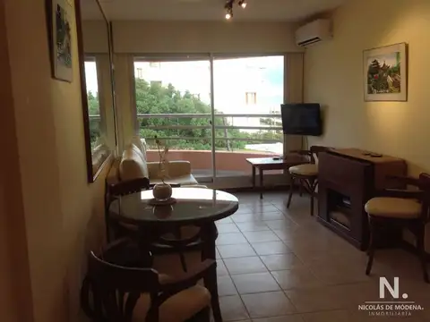 Departamento en Venta en Playa Mansa, USD 140.000