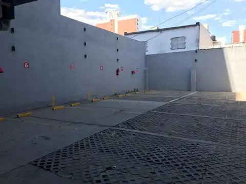 Cochera en Microcentro