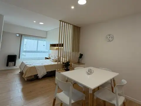 PLAZA COLON - Brown 2100 - MONOAMBIENTE totalmente a nuevo, equipado y amoblado. IDEAL RENTAS