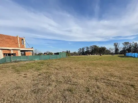 Terreno en Venta en Pilar Del Este, USD 35.000