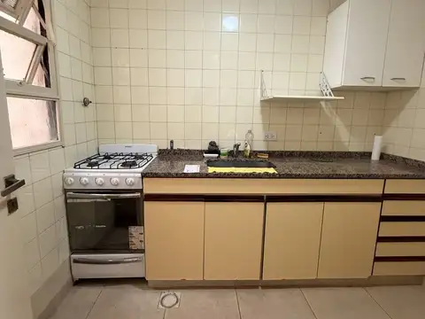 Departamento en Alquiler en Balvanera, $ 400.000