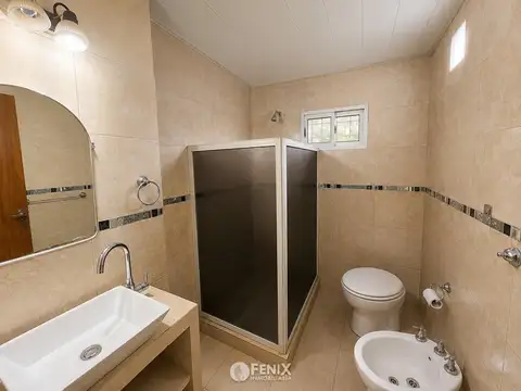 CF1394 - PROPIEDAD CON VIVIENDA PRINCIPAL Y MONOAMBIENTE INDEPENDIENTE - GARUPÁ