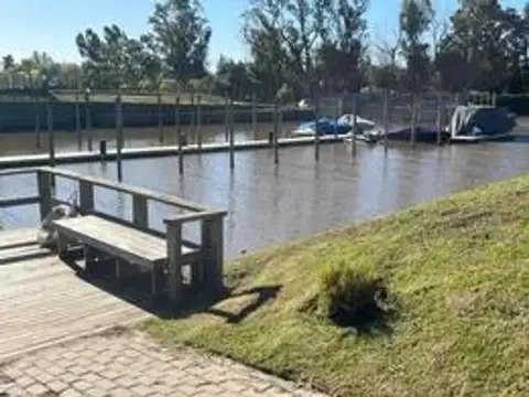 Terreno en Venta en Barrio Nautico Canal, USD 159.000