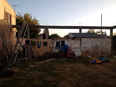 Terreno en Venta 40  mts Fondo