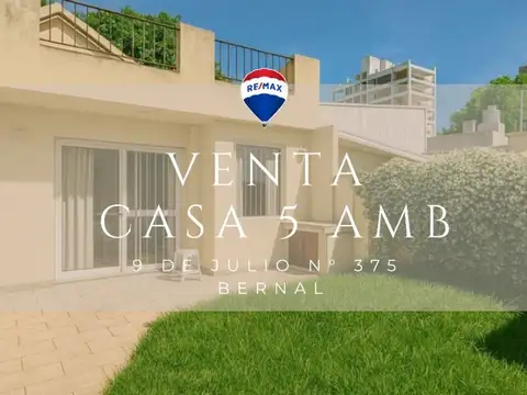 VENTA CASA 4 AMB JARDIN COCHERA BERNAL CENTRO