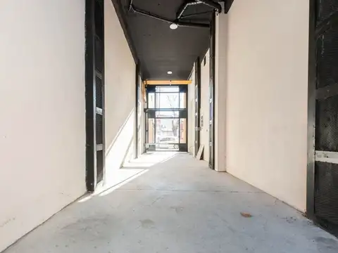 Cochera en Venta en Lanús Oeste, Lanús