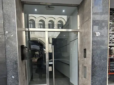 Dr J Jose Paso 700, Piso 7