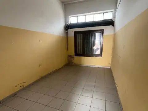 Casa - Alquiler - Argentina, La Matanza - republica de chile 2900