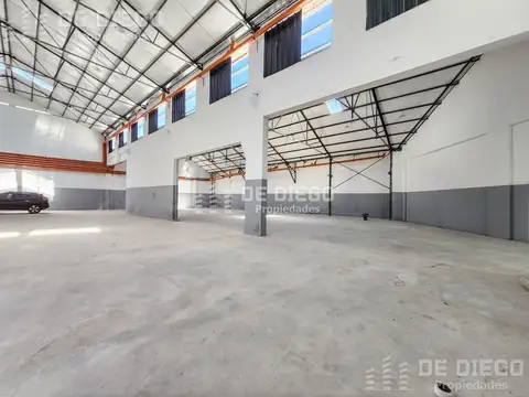 Galpon en Alquiler en Boca, USD 23.800