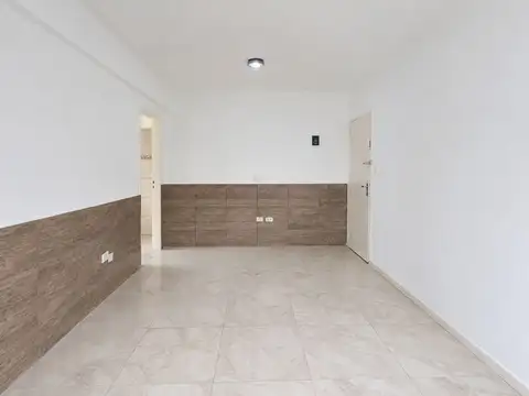 VENTA 2 Amb PB Reciclado con Cochera y Lavadero