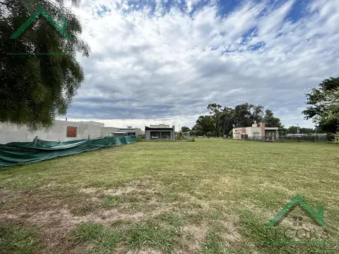 Terreno en Venta en Pilar Del Este, USD 40.000