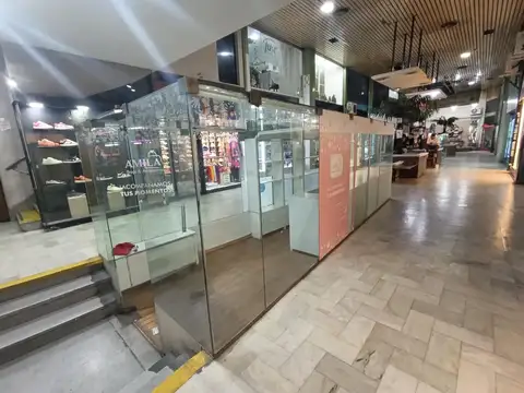 Gondola Galeria Flores Center Venta o Alquiler
