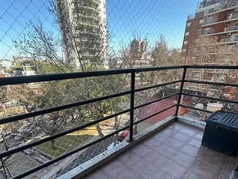 2 AMBIENTES MUY LUMINOSO CON BALCON TERRAZADO UBICADO EN  EL LIMITE CON SAAVEDRA, NUÑEZ Y BELGRANO