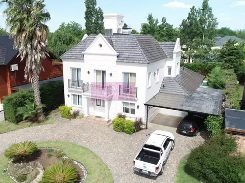 Casa  en Alquiler en Barrio Septiembre, Escobar, G.B.A. Zona Norte