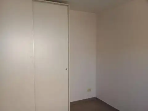 Departamento en Venta en Republica De La Sexta, USD 45.000
