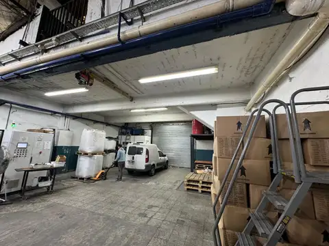 Galpon en Venta 10  mts Frente