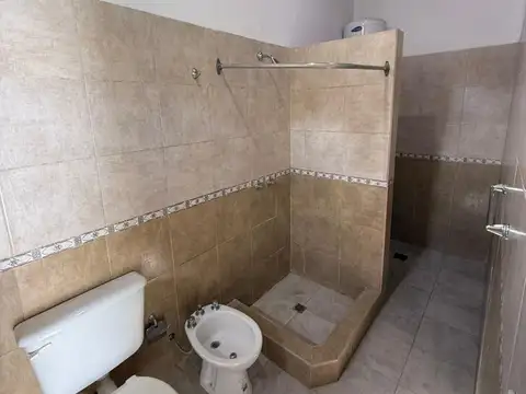 Monoambiente en Planta Alta en Quilmes