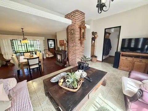 Casa en Venta en Castelar Norte, USD 275.000