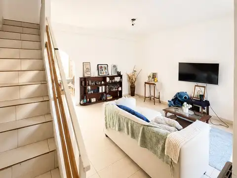 Depto Tipo Casa en Venta en Moron, USD 72.000