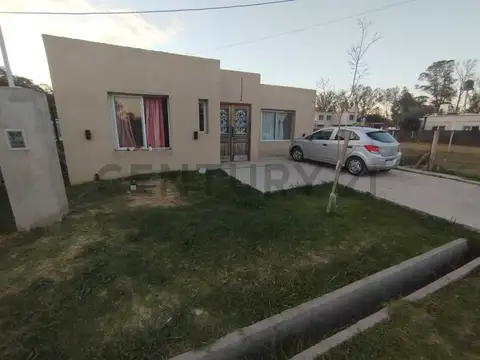 Casa en Venta con 1 cochera