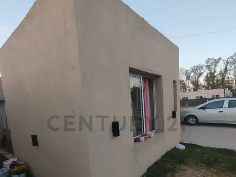 Casa en Venta en Mariano Acosta, USD 75.000