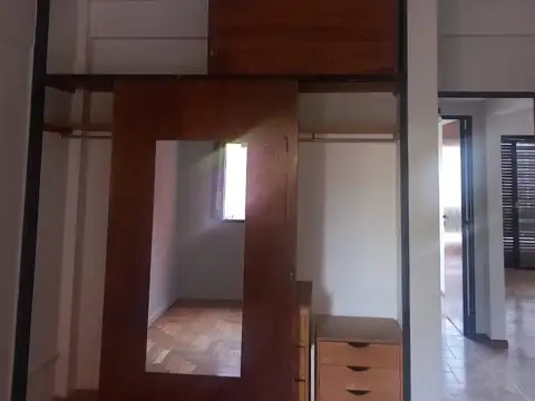 Depto Tipo Casa en Alquiler en Floresta, $ 1.300.000