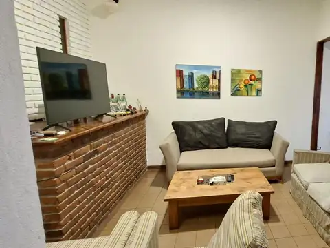 Casa Monoambiente con 2 baños