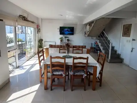 Alsina 380 , Piso 6