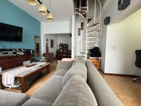 VENTA! PH 3 AMBIENTES C/ COCHERA - VILLA SARMIENTO