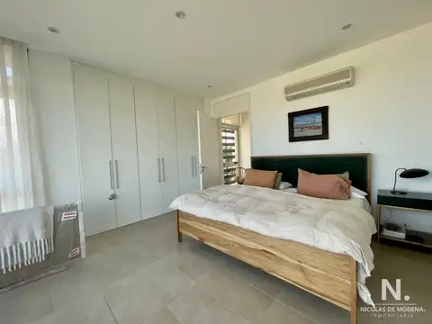 Apartamento en Alquiler Playa Brava Primera Fila