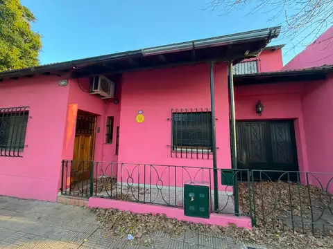 CASA 4 AMBIENTES EN VENTA EN JOSÉ MÁRMOL