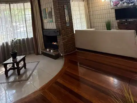 Casa en Venta de 5 dormitorios