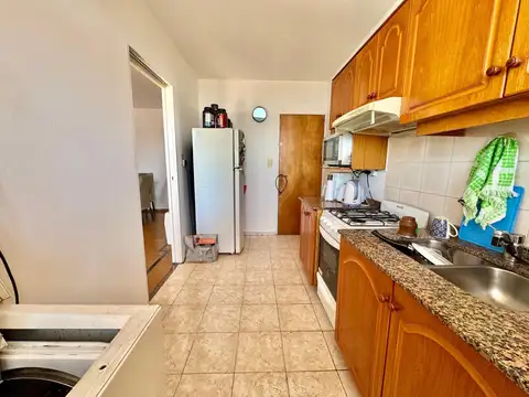 DEPARTAMENTO APTO CREDITO 2 DORMITORIOS, COCINA SEPARADA, BALCON AL FRENTE