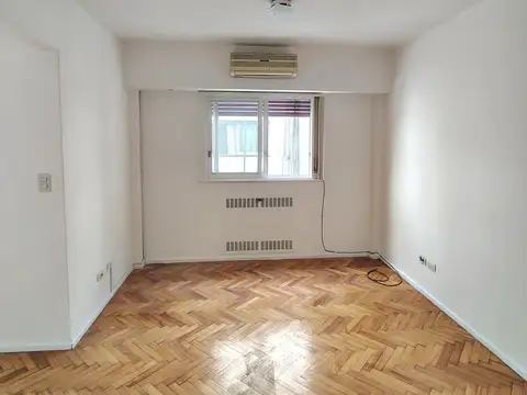 EXCELENTE MONOAMBIENTE TODO SOL C/BALCÓN TERRAZA EN RECOLETA! ZONA FACULTADES!