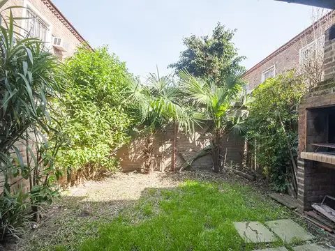 Casa en Beccar, 3 dormitorios, cochera jardín y parrilla