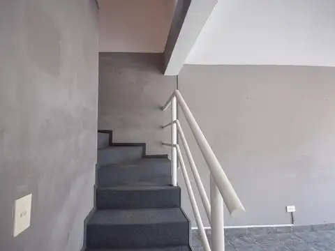 Casa en Beccar, 3 dormitorios, cochera jardín y parrilla