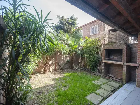 Ernesto de las Carreras 2200