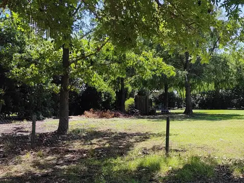 Lote en  venta en CC San Francisco en Manzanares Pilar APTO CREDITO