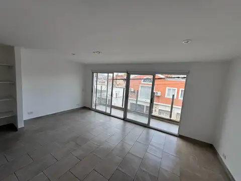 Departamento en Alquiler en Barracas, $ 550.000