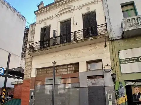 Adolfo Alsina 900