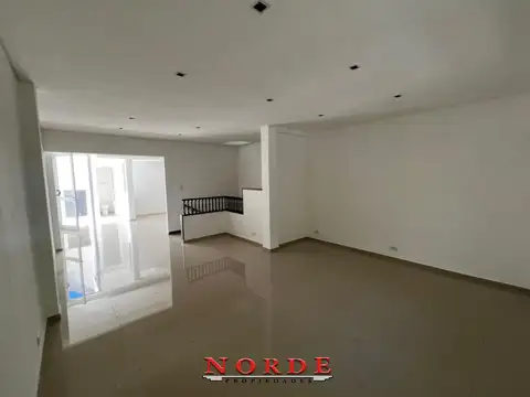 VENTA • MATADEROS • PH • 3 AMBIENTES • PATIO • TERRAZA • SIN EXPENSAS • APTO CRÉDITO